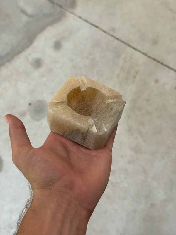 Cenicero Mármol
