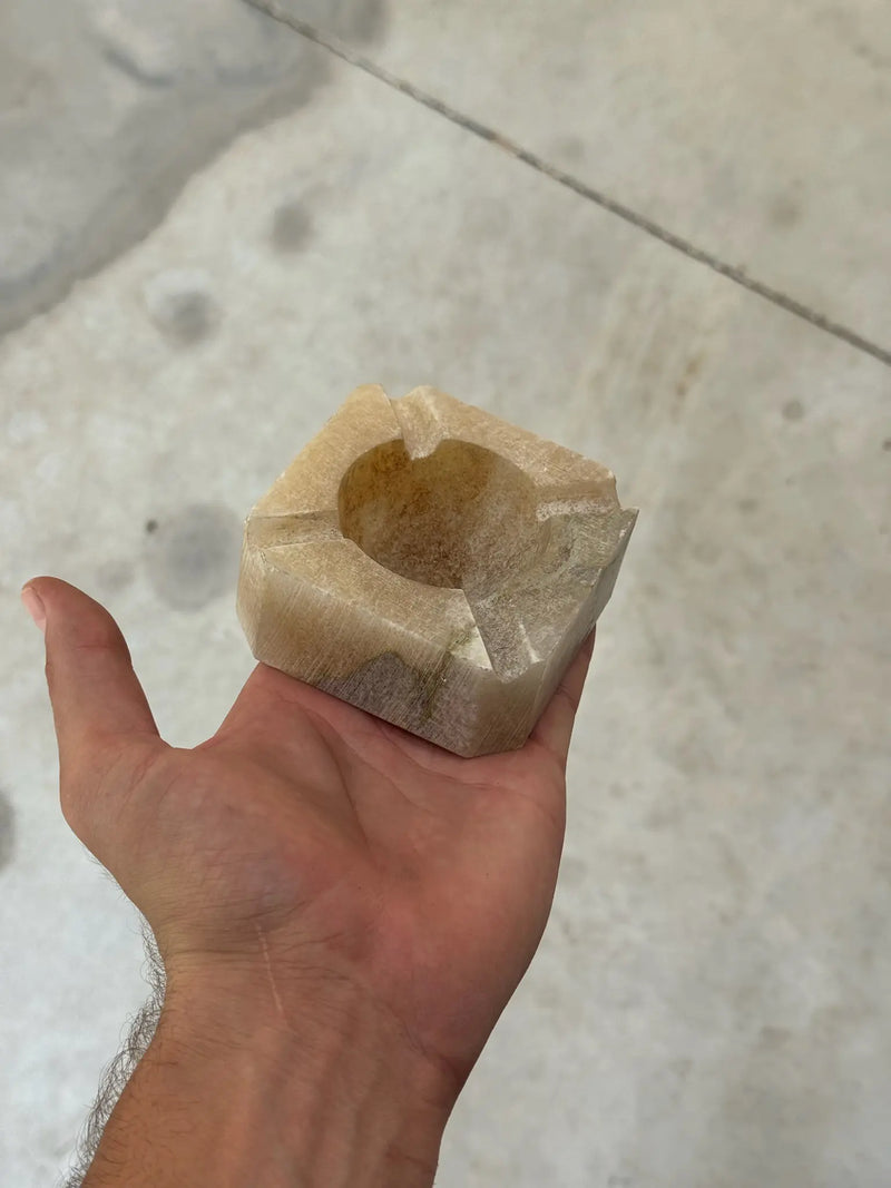 Cenicero Mármol